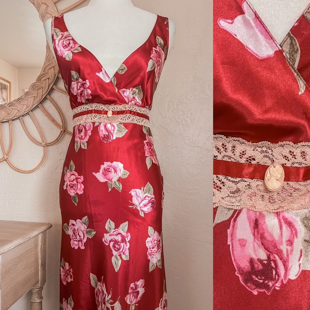 Vintage Slip Satin Silk Floral Lace Romantic Whimsical Sexy Coquette Fairy Dress